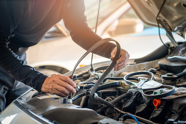 Do My Vehicle's Belts & Hoses Need to Be Serviced?