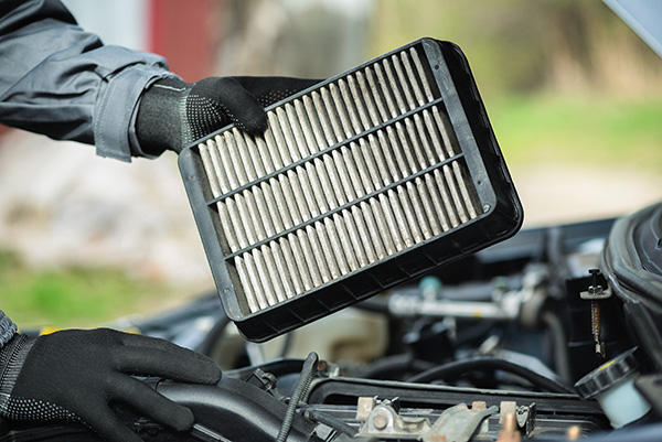 How Dirty Air Filters Affect Acceleration